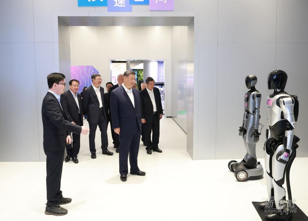 习近平总书记到上海调研，星空国际体育代表具身智能行业汇报进展